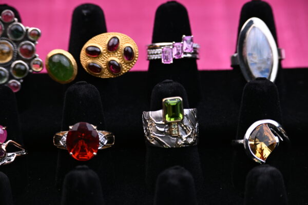 Moonlit Petal – Summer Glow Ring - Image 4