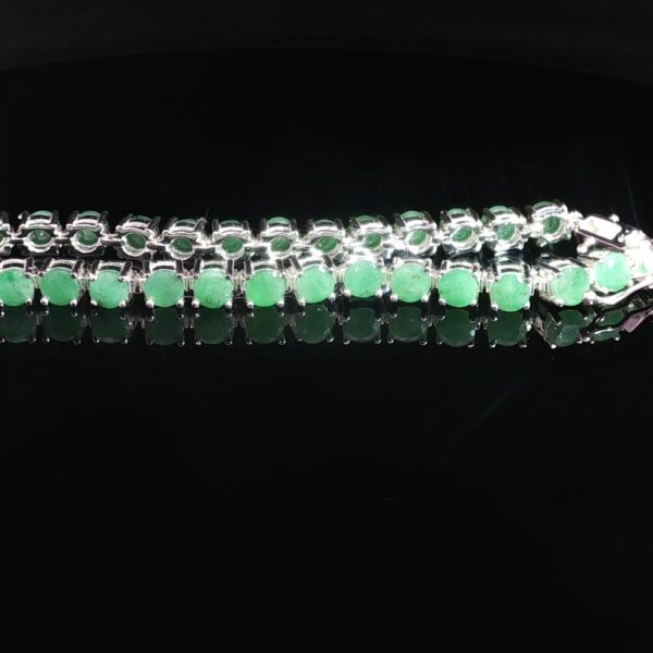 Casual Round Emerald Rocks Silver Tennis Bracelet - Image 5