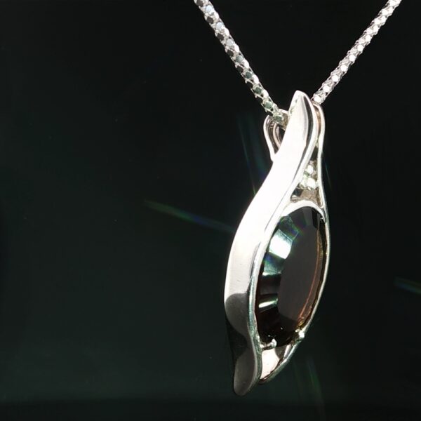 Honey Quartz Oval Pendant with 20" Sterling Silver Chain - Image 3