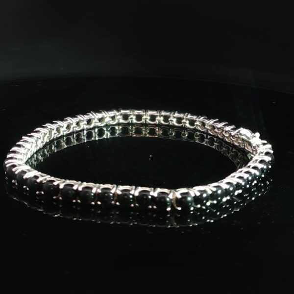 Onyx 8" Bracelet