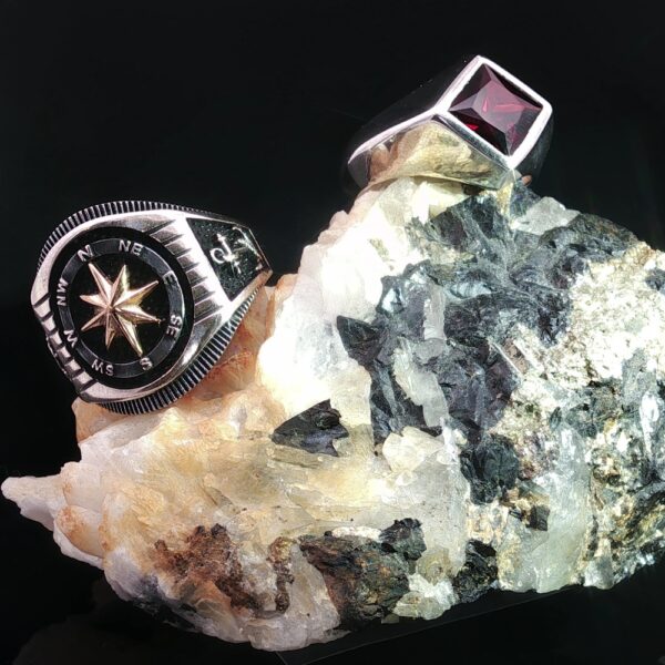 Compass Ring in Sterling Silver and Gold Accents – Amarocks Men’s/Unisex Adventure Jewelry - Image 5