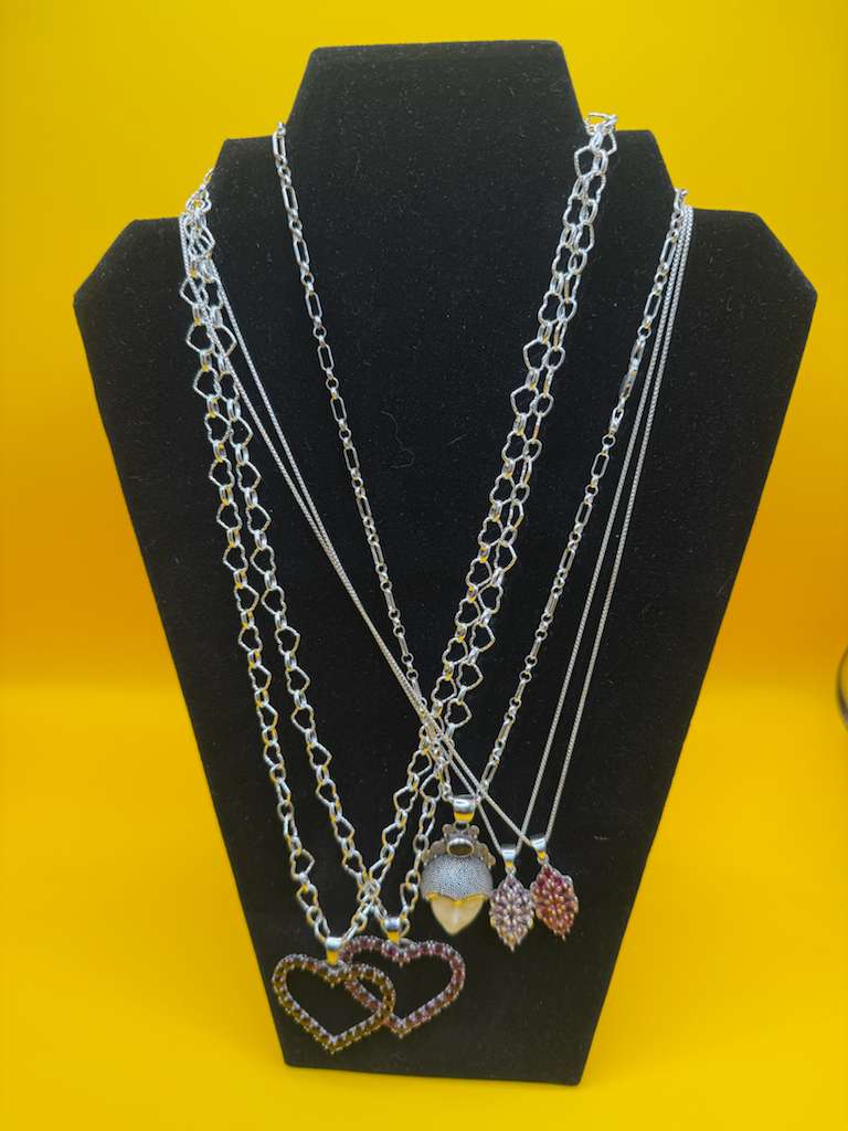 Color-Change Garnet Pendant in 925 Silver – Rare Pink-to-Purple Shifting Gemstone Pendant and Necklace - Image 10